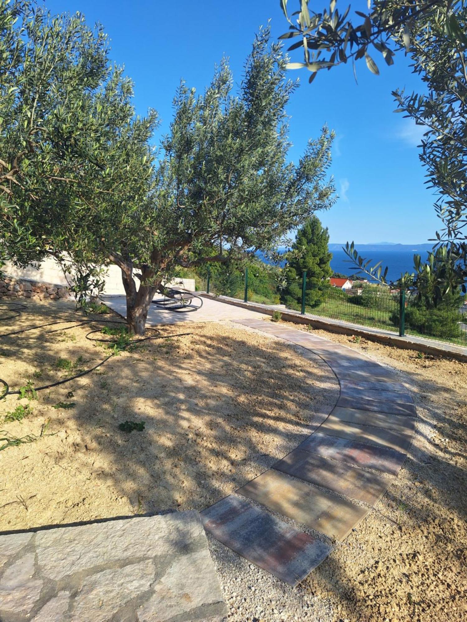 Holiday Home Vineyard House Bol Exterior photo